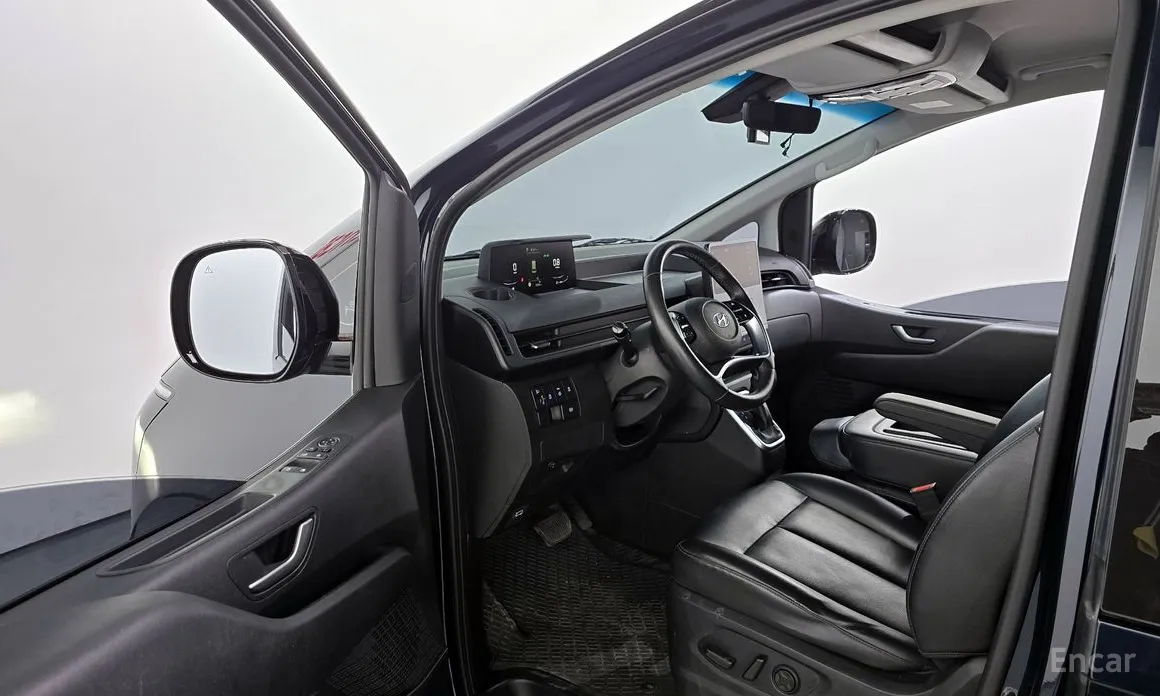 Фото 10 - Hyundai Staria