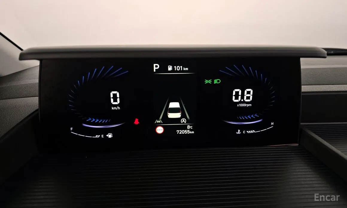 Фото 8 - Hyundai Staria