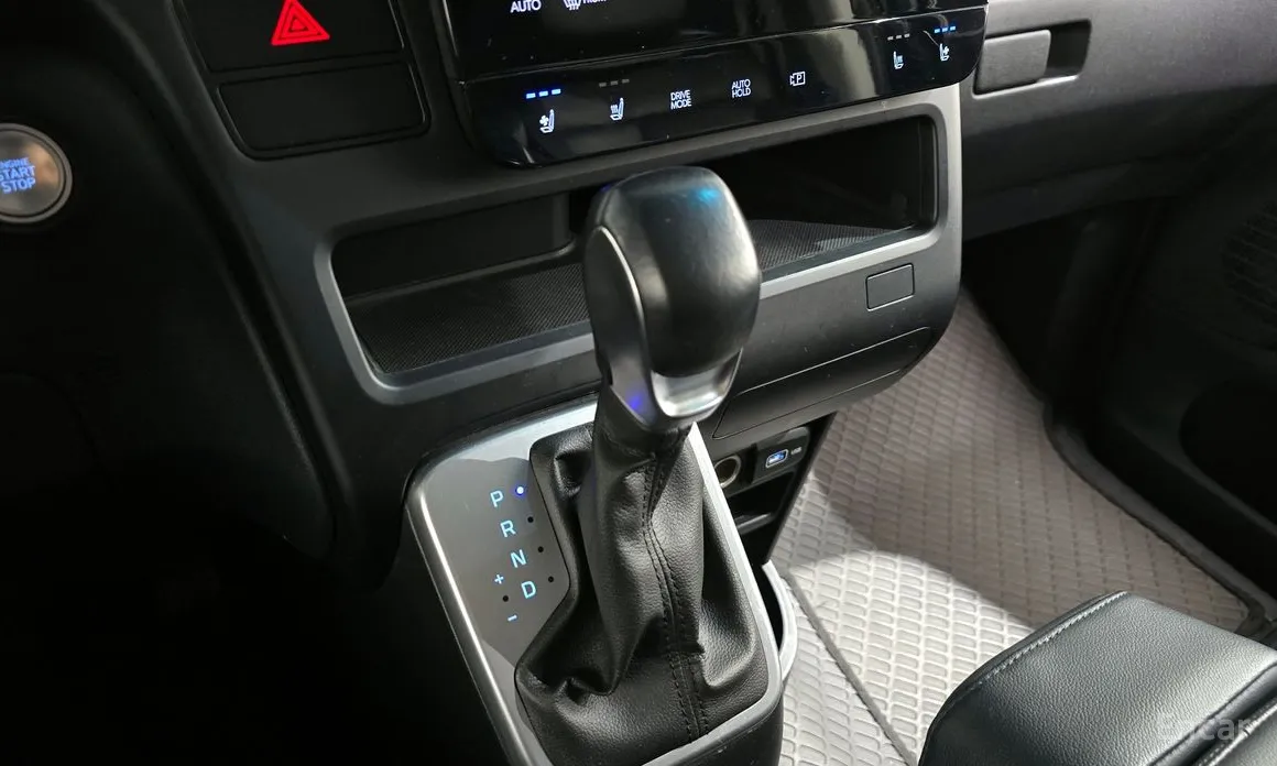 Фото 9 - Hyundai Staria