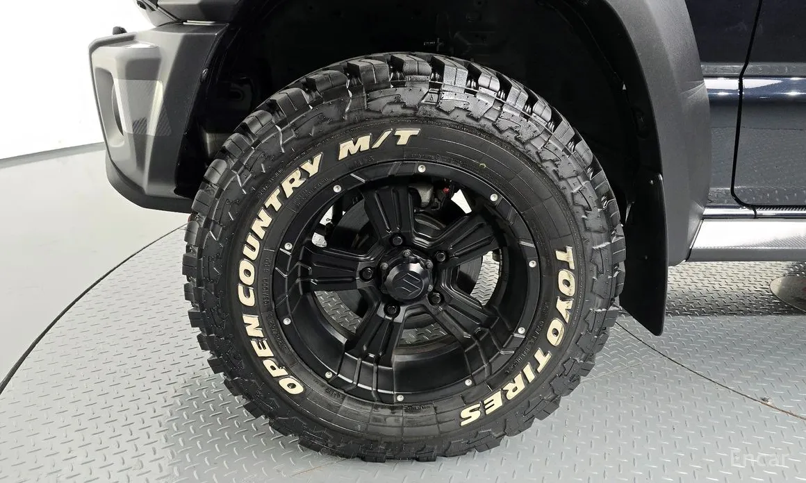 Фото 5 - Suzuki Jimny