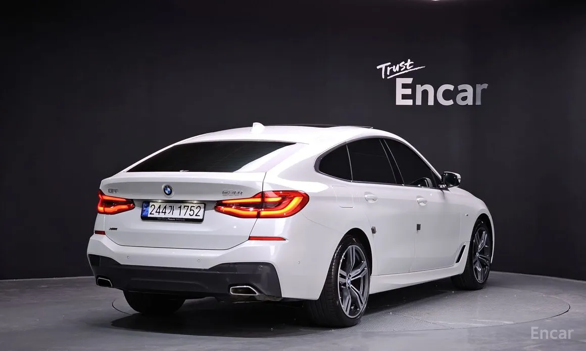 Фото 2 - BMW Gran Turismo