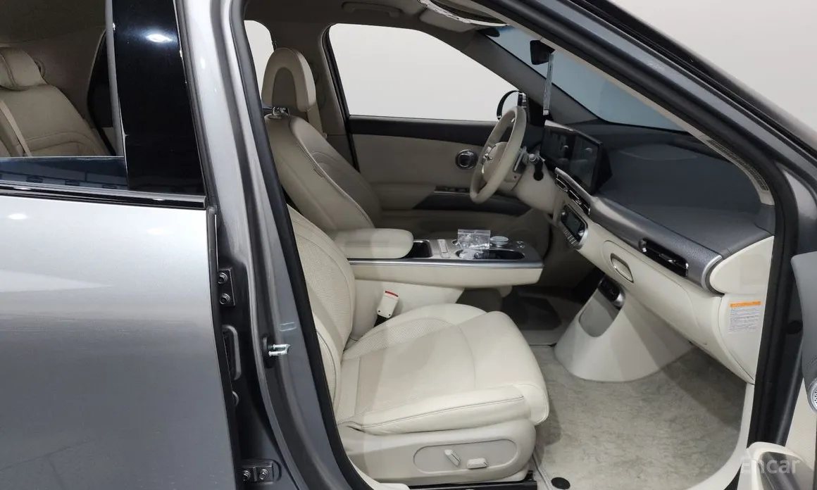 Фото 11 - Genesis GV60