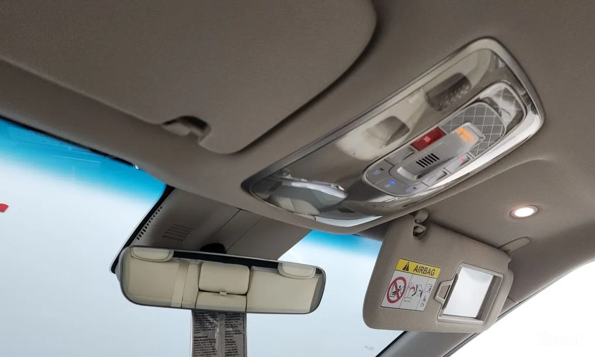 Фото 18 - Genesis GV60