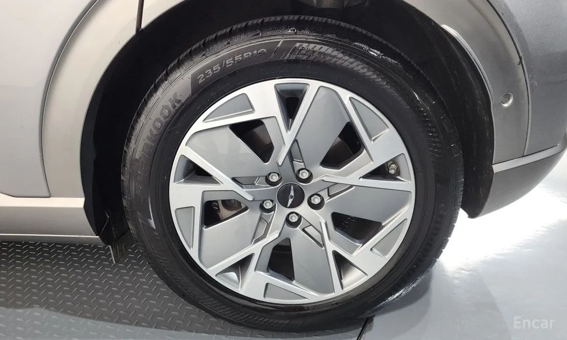 Фото 5 - Genesis GV60