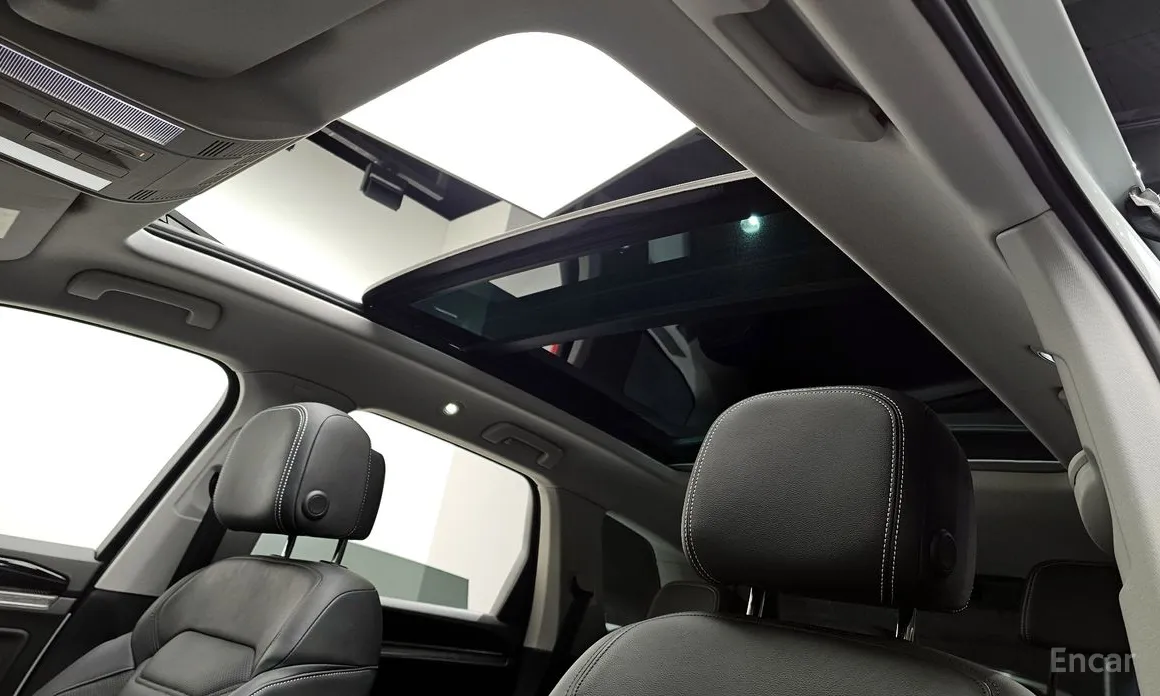 Фото 17 - Volkswagen Touareg