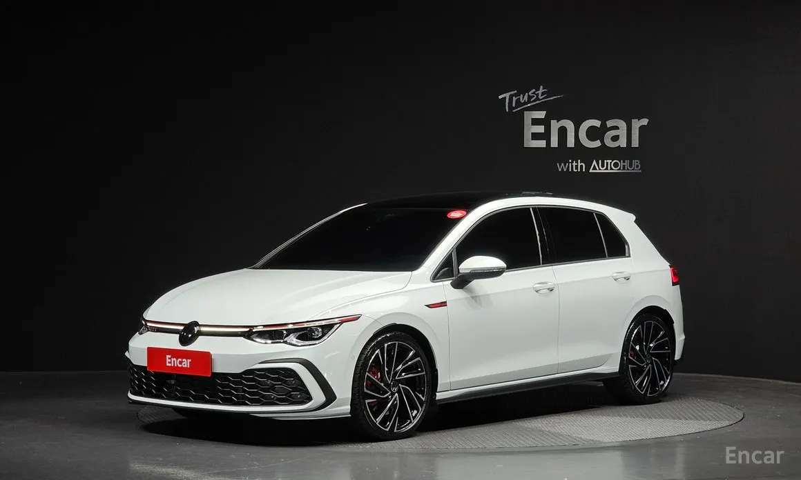 Фото 1 - Volkswagen Golf