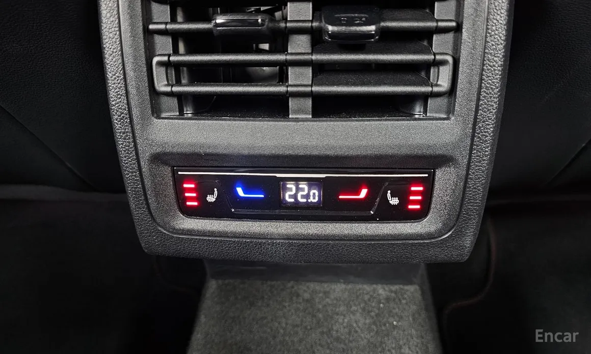 Фото 18 - Volkswagen Golf