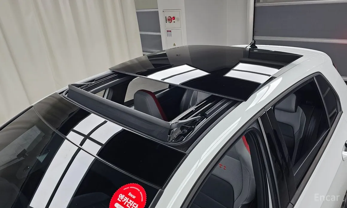 Фото 19 - Volkswagen Golf