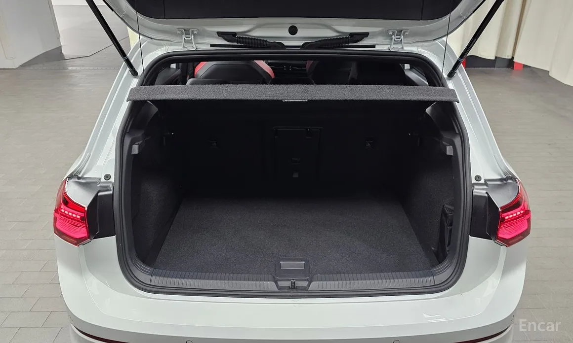 Фото 20 - Volkswagen Golf