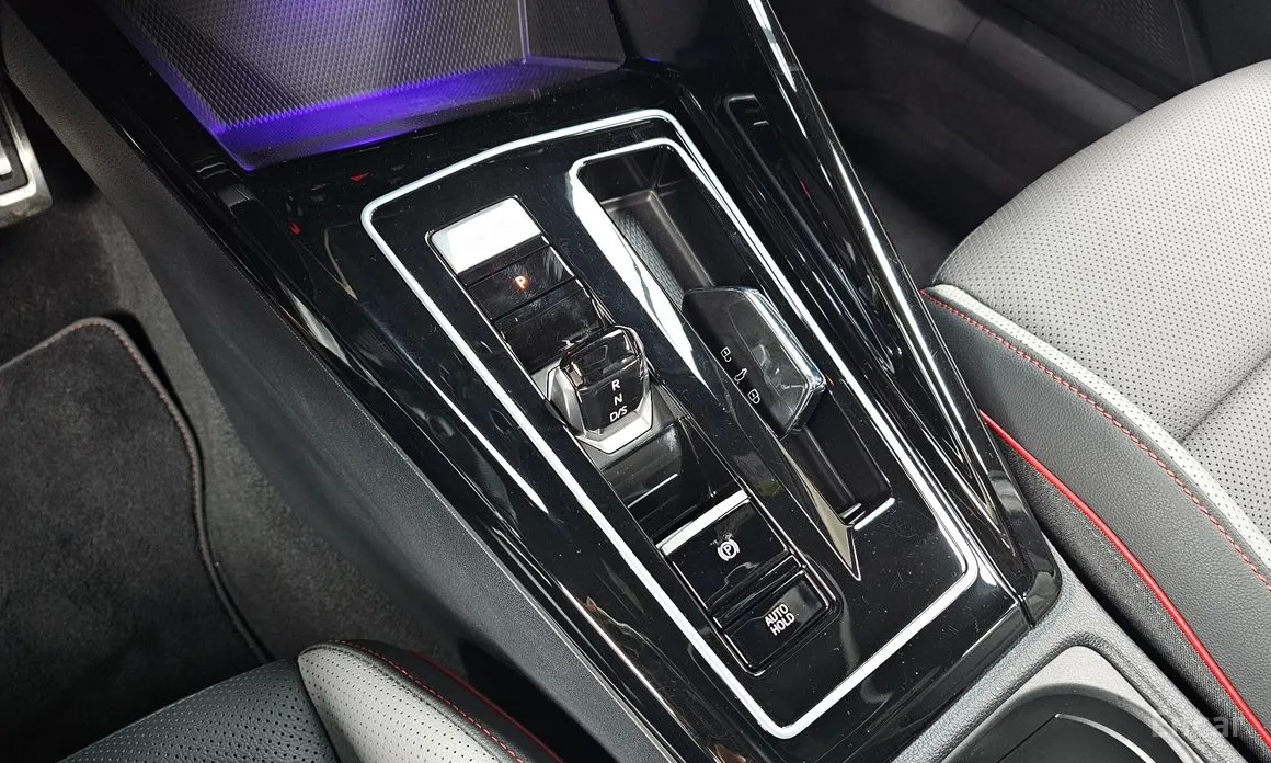 Фото 9 - Volkswagen Golf