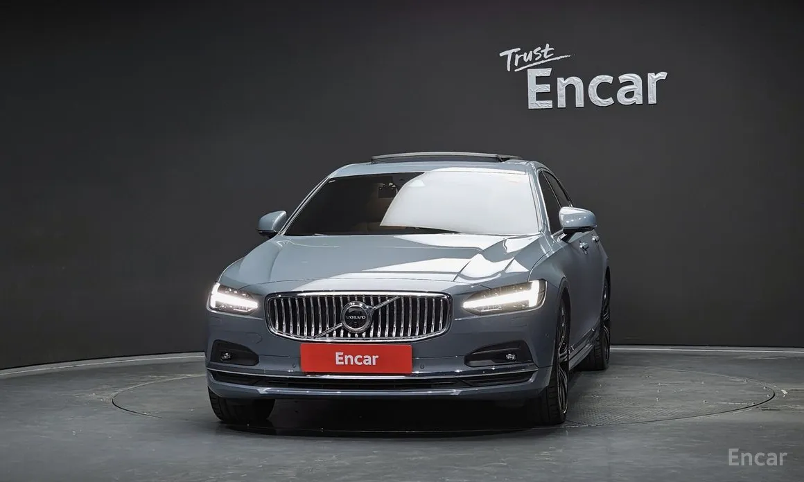 Фото 3 - Volvo S90