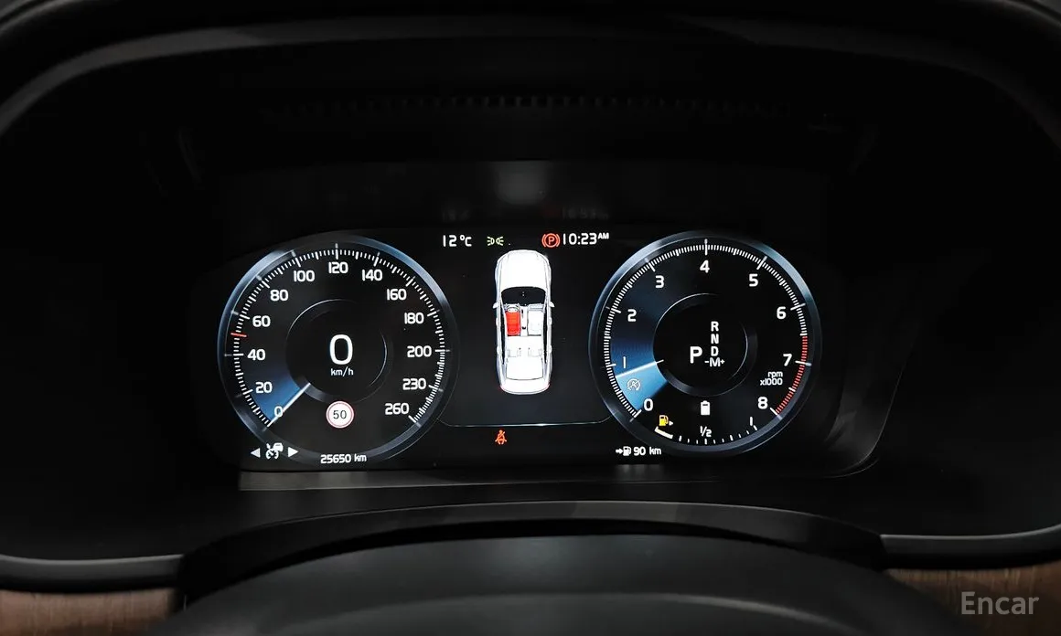 Фото 8 - Volvo S90