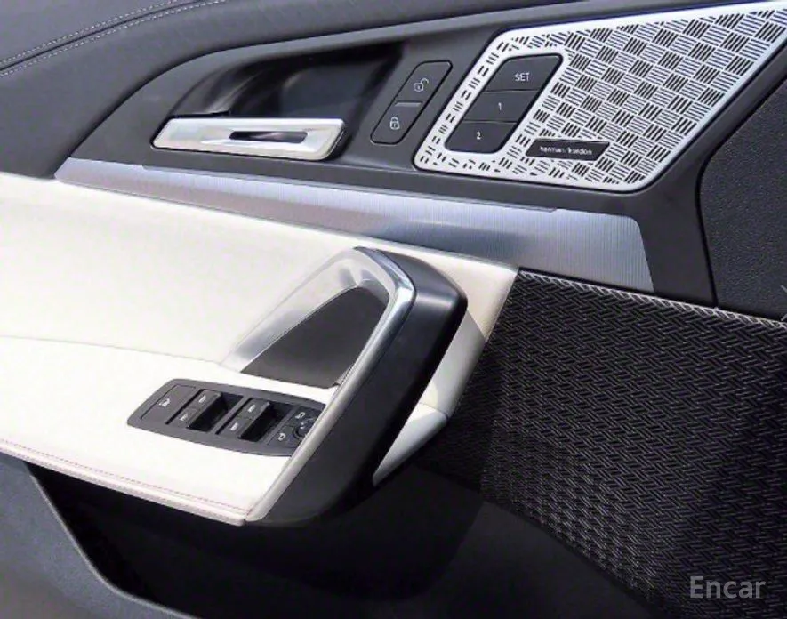 Фото 13 - BMW X2 (F39)