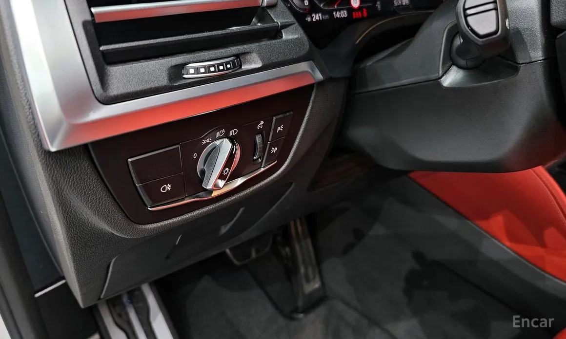 Фото 16 - BMW X3 M