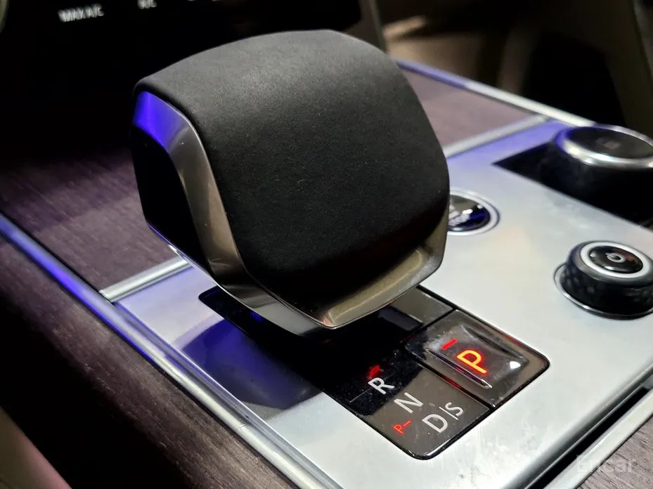 Фото 9 - Land Rover Range Rover