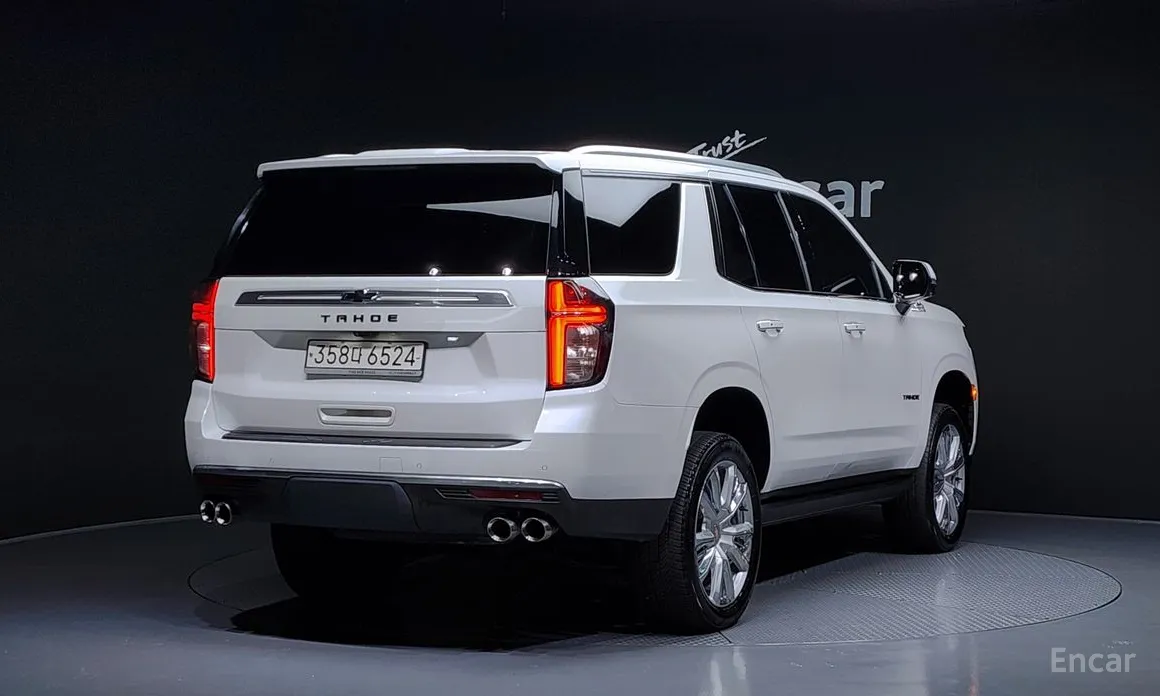 Фото 2 - Chevrolet Tahoe