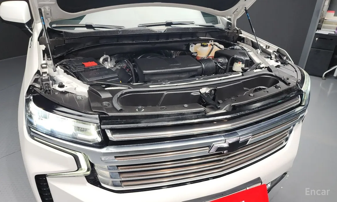 Фото 6 - Chevrolet Tahoe