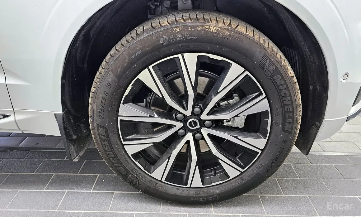 Фото 5 - Volvo XC60