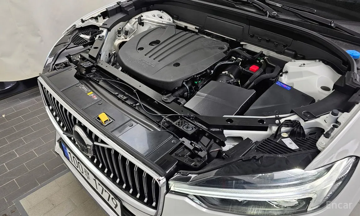 Фото 6 - Volvo XC60