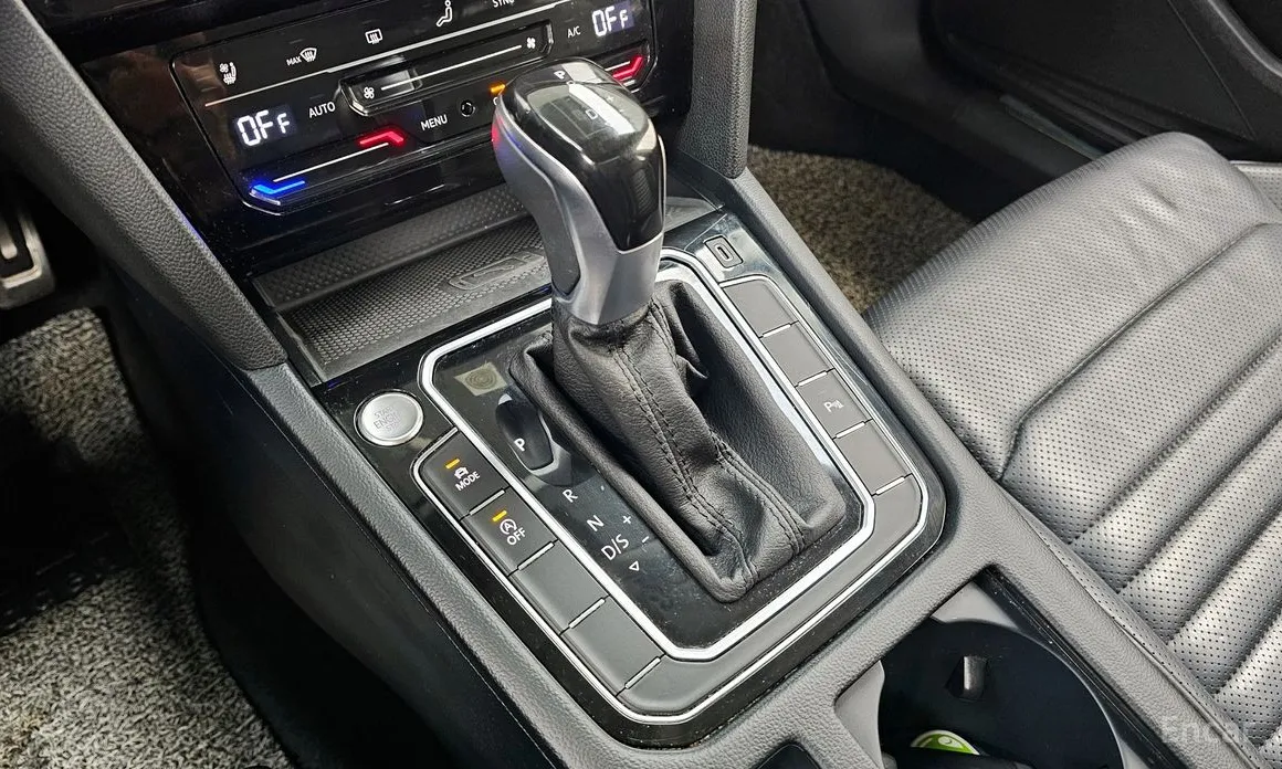 Фото 9 - Volkswagen Passat