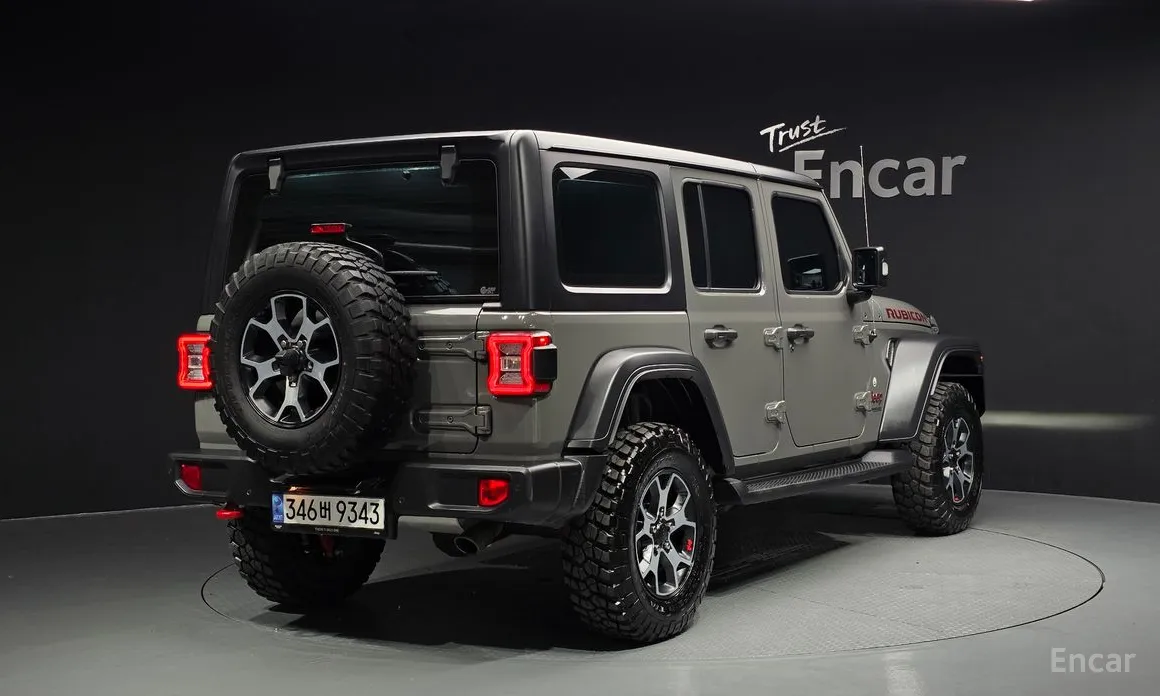 Фото 2 - Jeep Wrangler