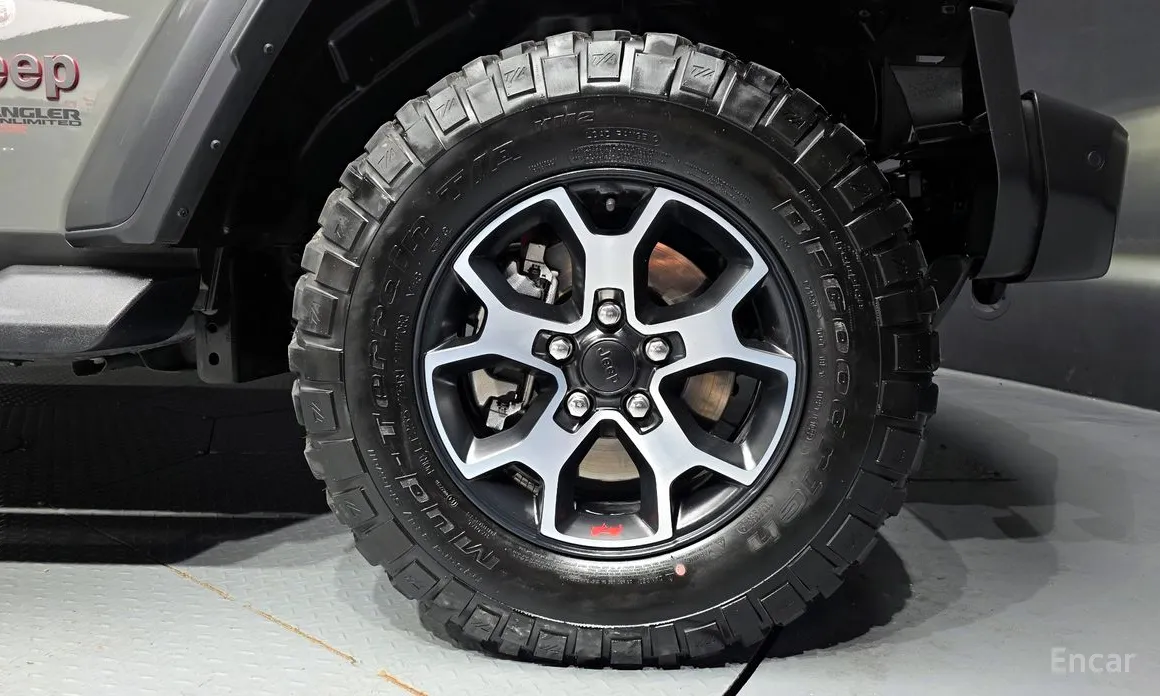 Фото 5 - Jeep Wrangler