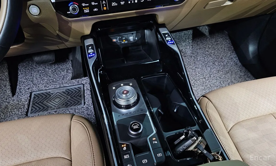 Фото 9 - Kia Sorento