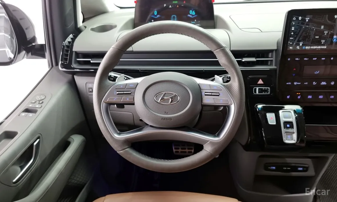 Фото 14 - Hyundai Staria