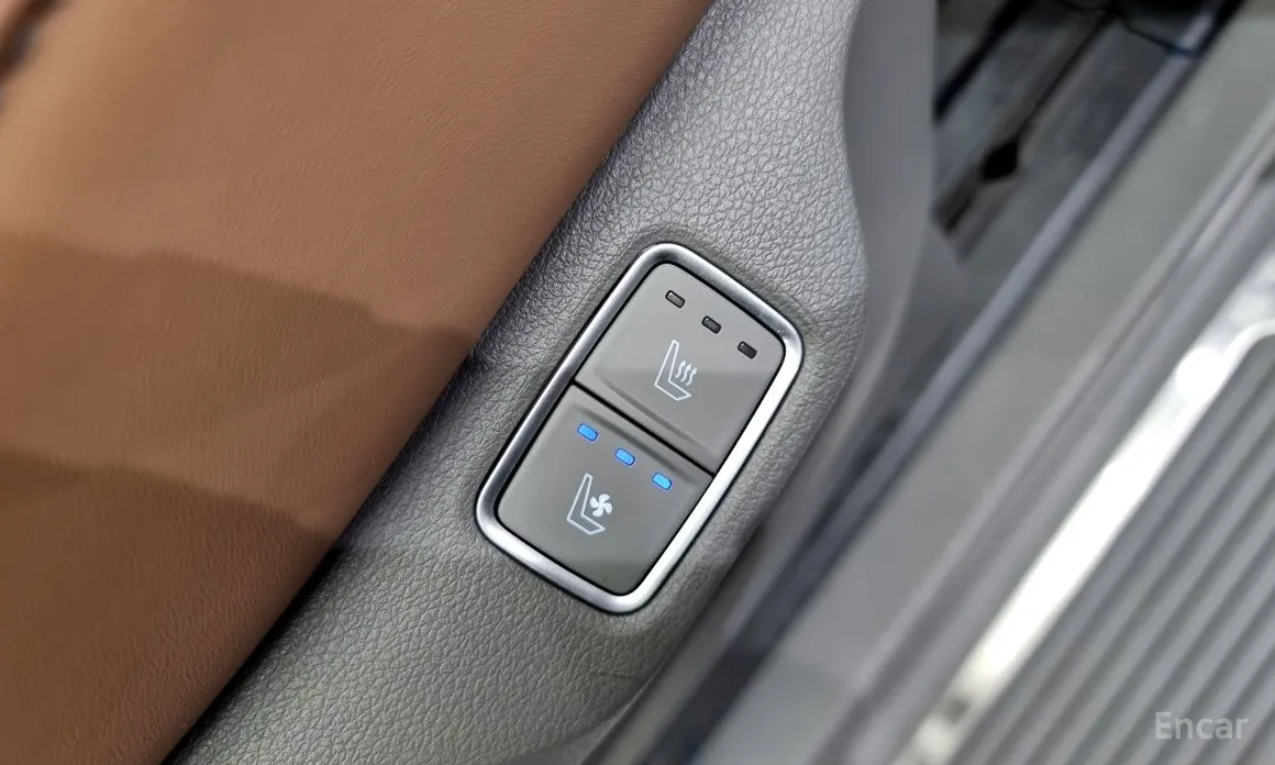 Фото 18 - Hyundai Staria