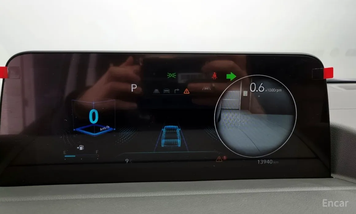 Фото 8 - Hyundai Staria