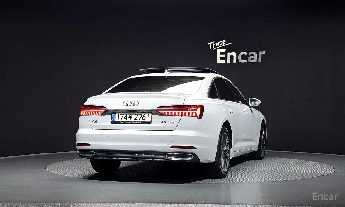 Фото 4 - Audi A6