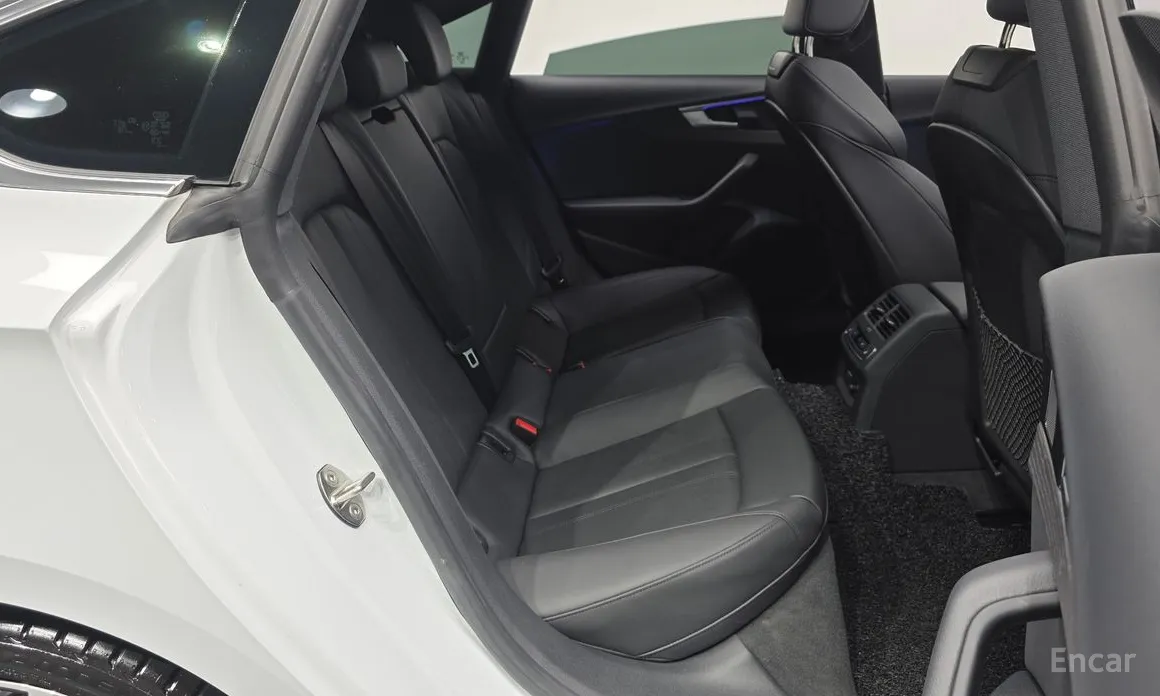 Фото 12 - Audi A5