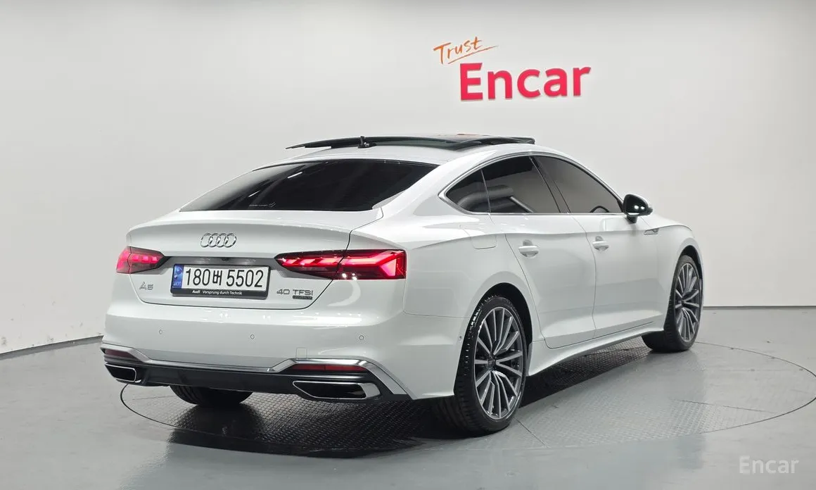 Фото 2 - Audi A5