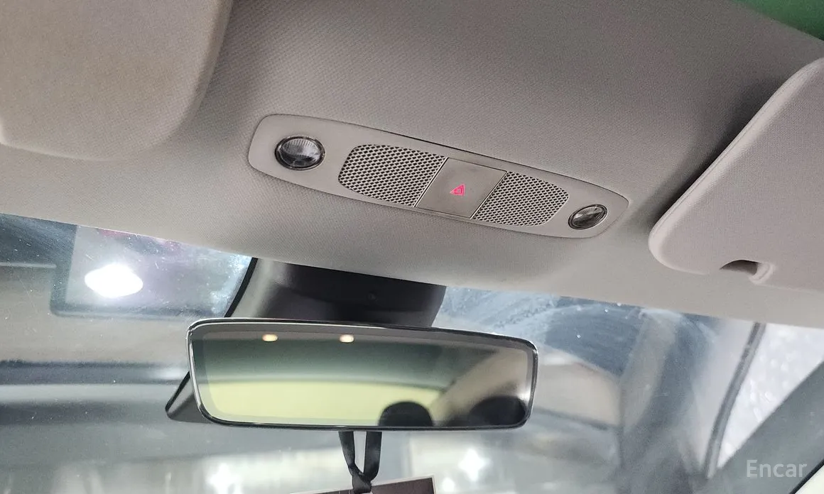 Фото 18 - Tesla Model 3