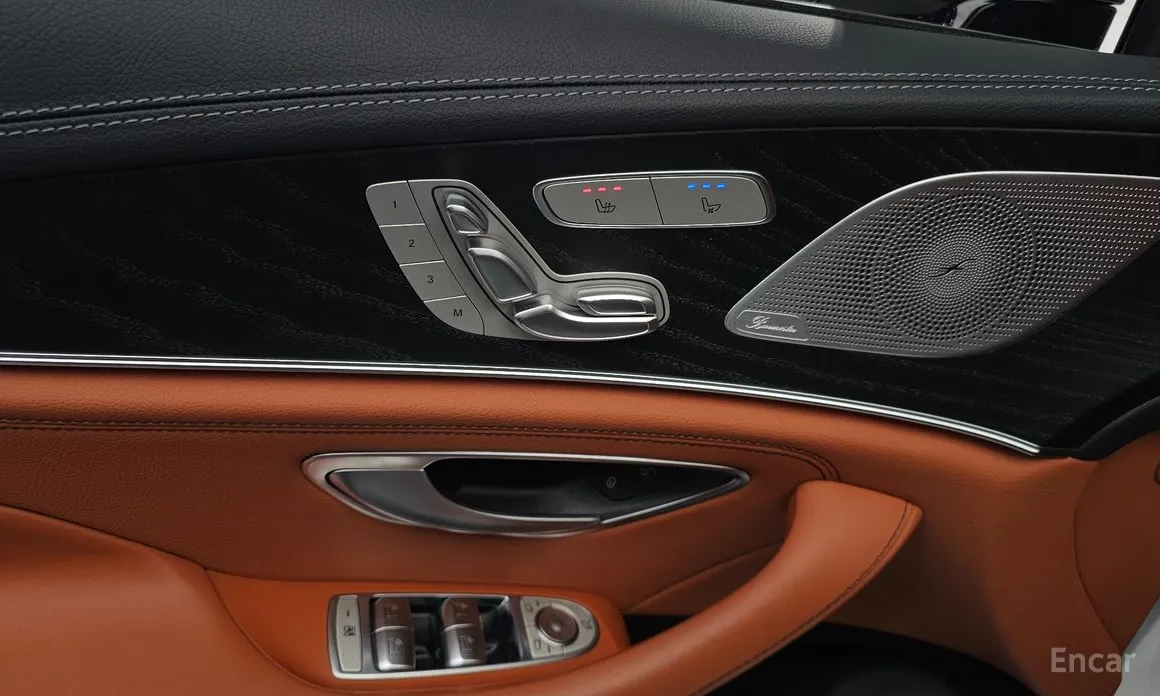 Фото 18 - Mercedes-Benz CLS-Class