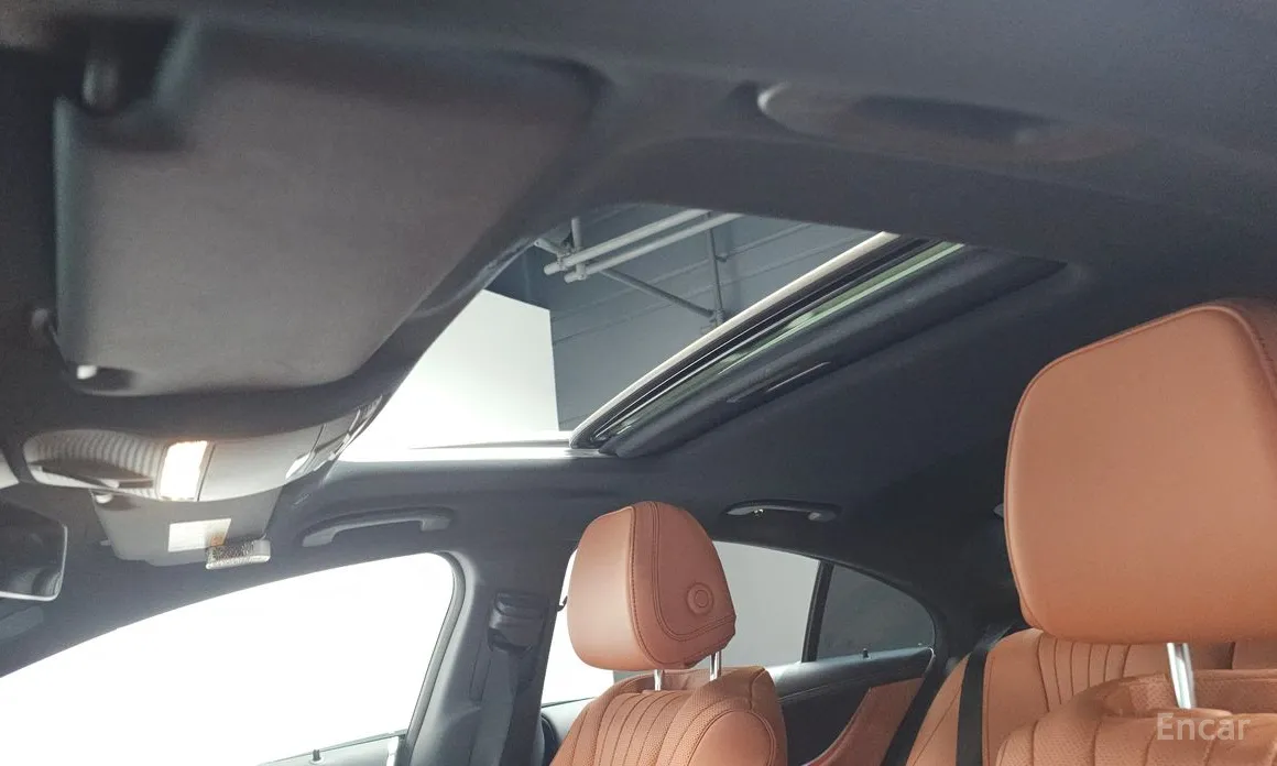 Фото 19 - Mercedes-Benz CLS-Class