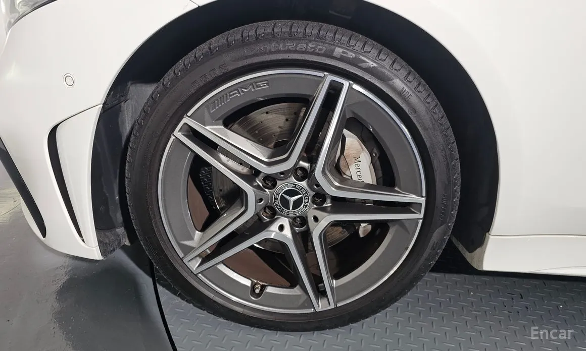 Фото 5 - Mercedes-Benz CLS-Class