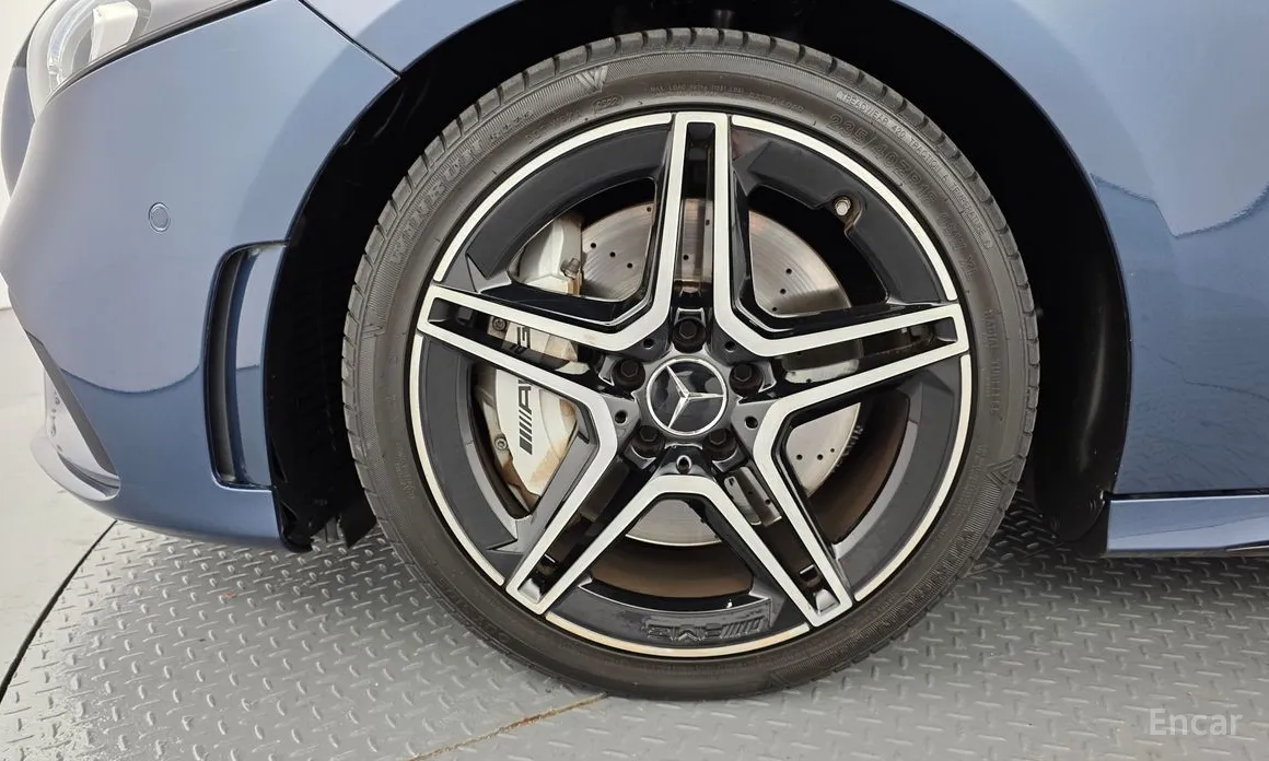 Фото 5 - Mercedes-Benz A-Class