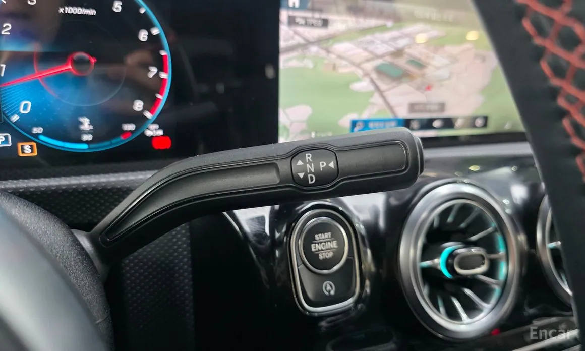 Фото 9 - Mercedes-Benz A-Class