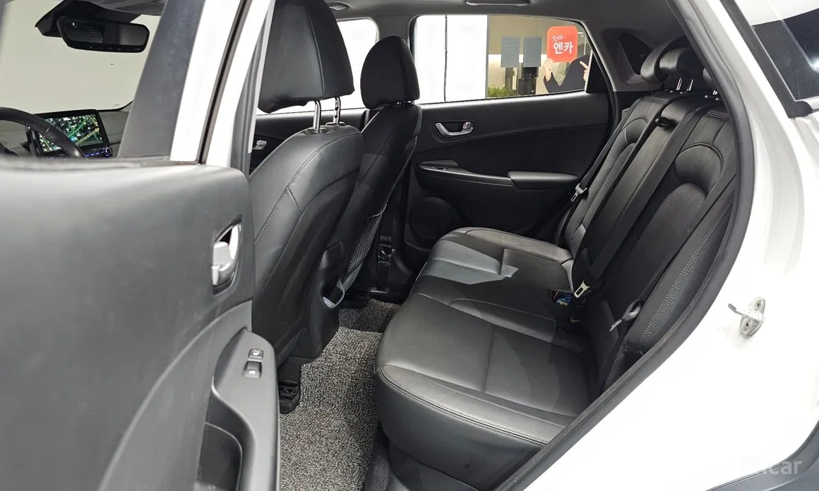 Фото 12 - Hyundai Kona