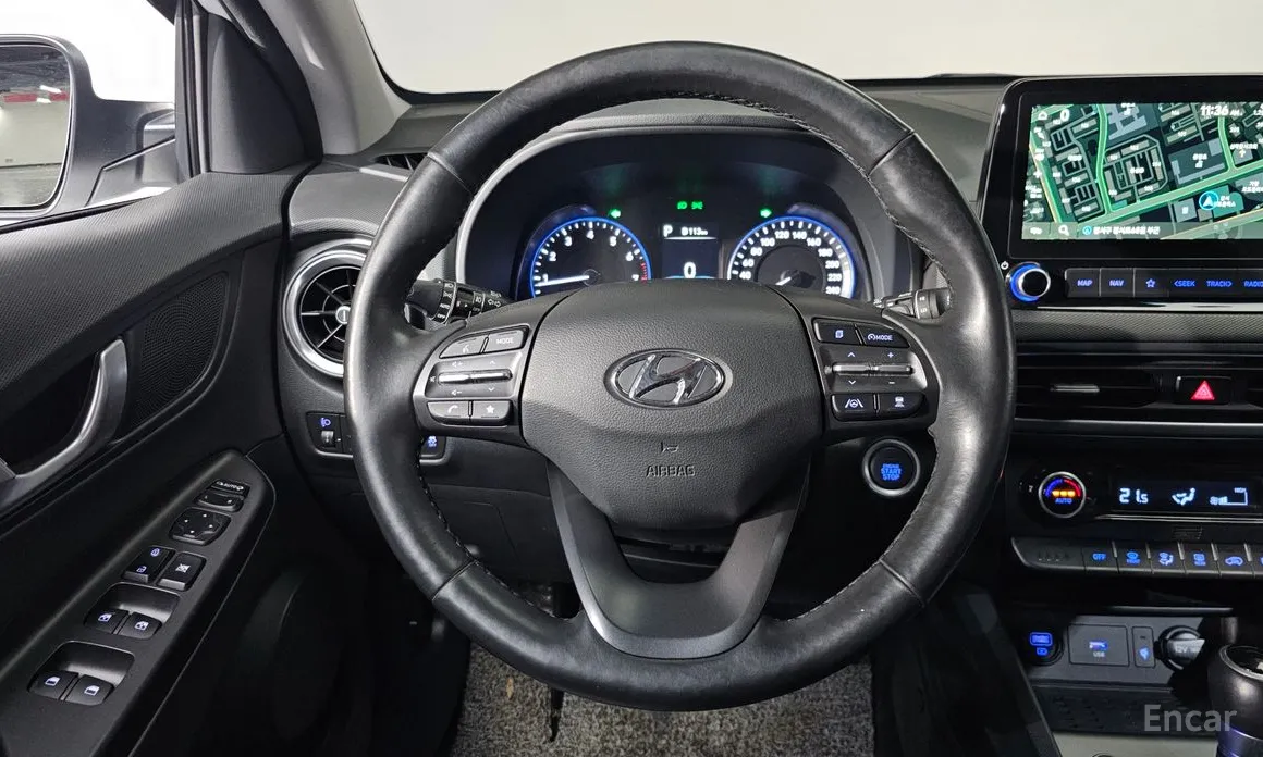 Фото 13 - Hyundai Kona