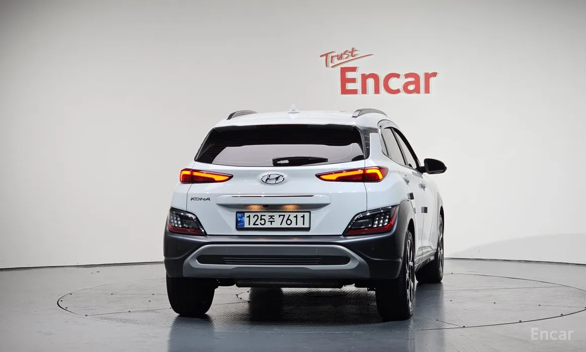 Фото 4 - Hyundai Kona