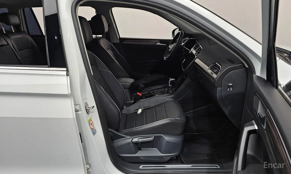 Фото 11 - Volkswagen Tiguan