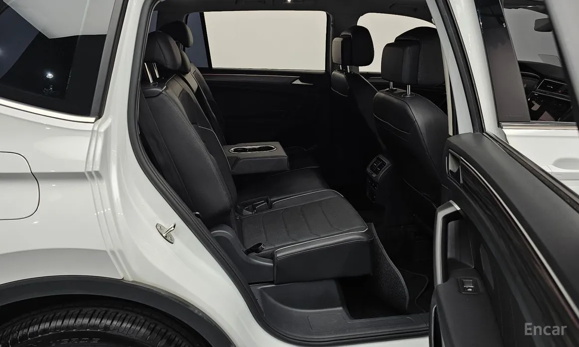 Фото 12 - Volkswagen Tiguan