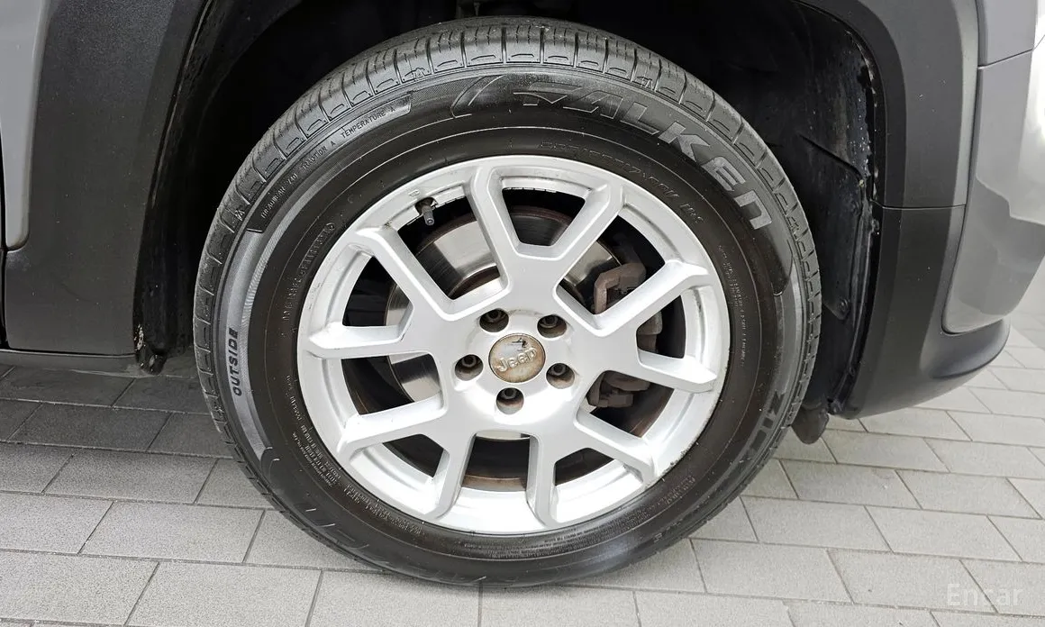 Фото 5 - Jeep Renegade