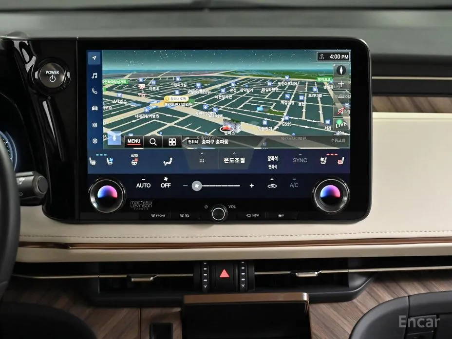 Фото 14 - Lexus LM