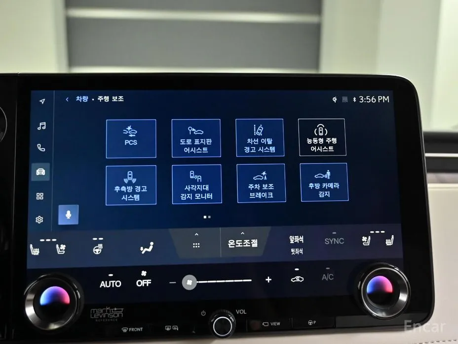 Фото 17 - Lexus LM