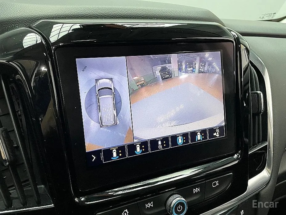 Фото 15 - Chevrolet Traverse