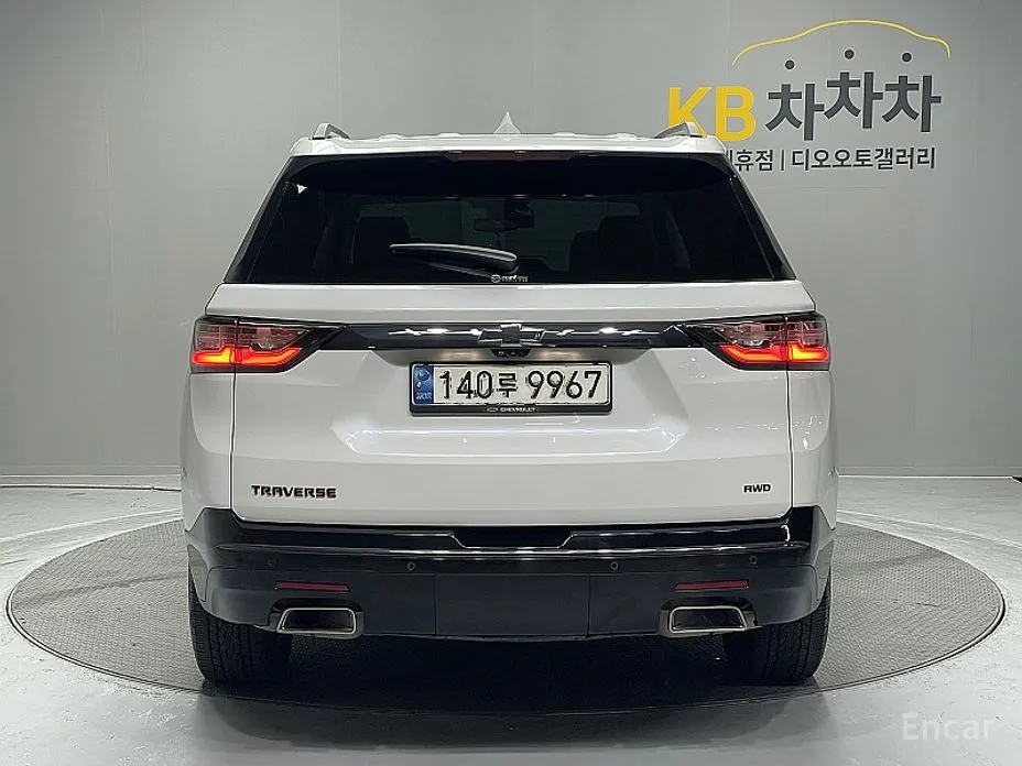 Фото 4 - Chevrolet Traverse