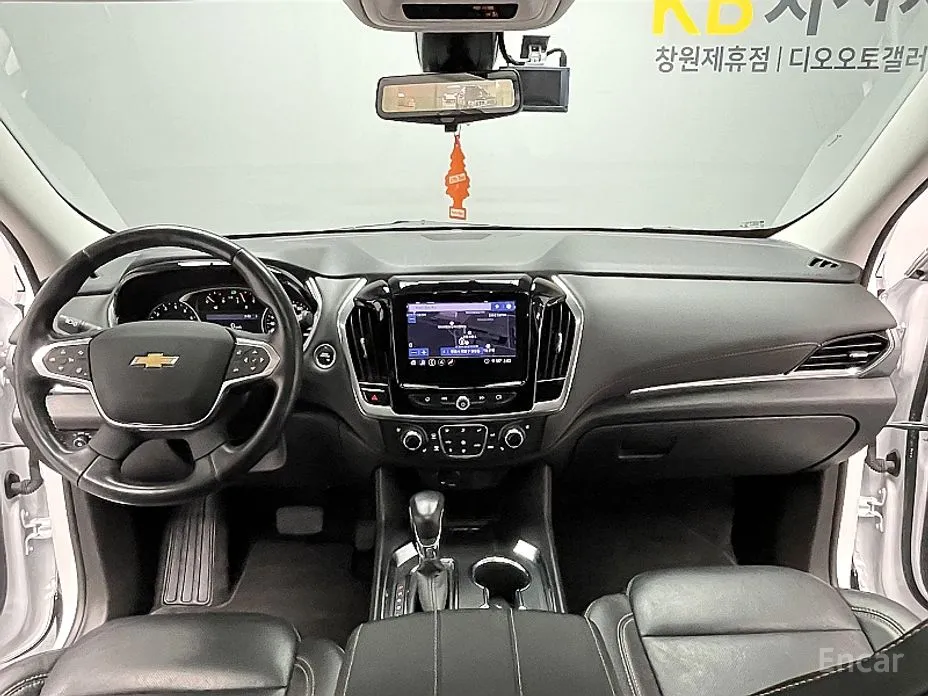 Фото 7 - Chevrolet Traverse